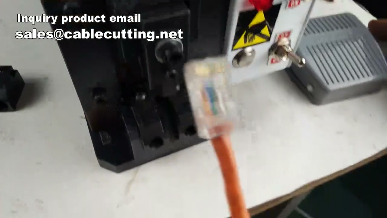 Maszyna do formowania złączy RJ45 dla kabli Cat6e | Urządzenie do produkcji głowic kryształowych