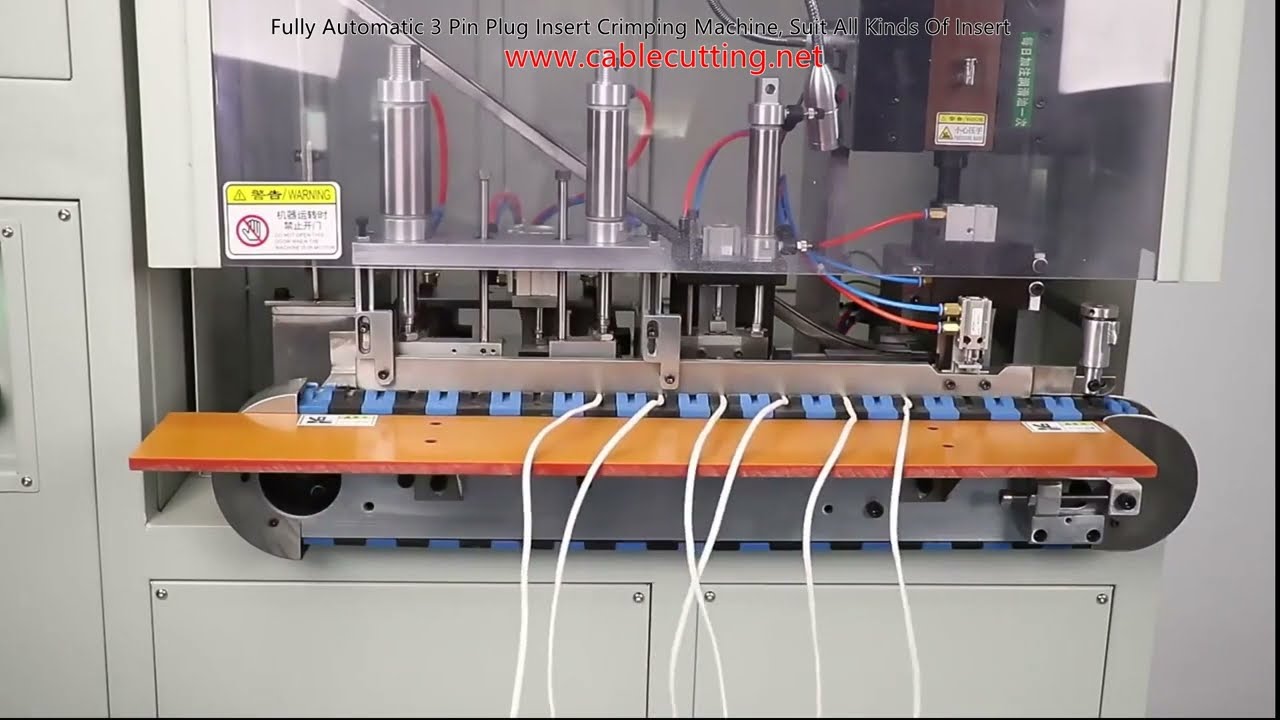 W pełni automatyczna zaciskarka wtyczek 3-pin – uniwersalna do wszystkich typów wtyczek