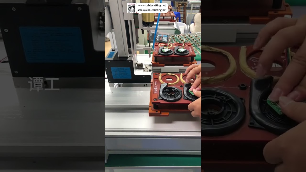 Automatyczna maszyna do wkręcania śrub PCB silnika robota odkurzającego – system automatyzacji fabryki zapewniający szybki montaż