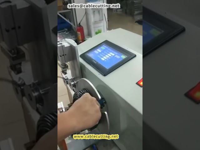 Automatyczna maszyna do liczenia metrażu, nawijania, wiązania i cięcia przewodów